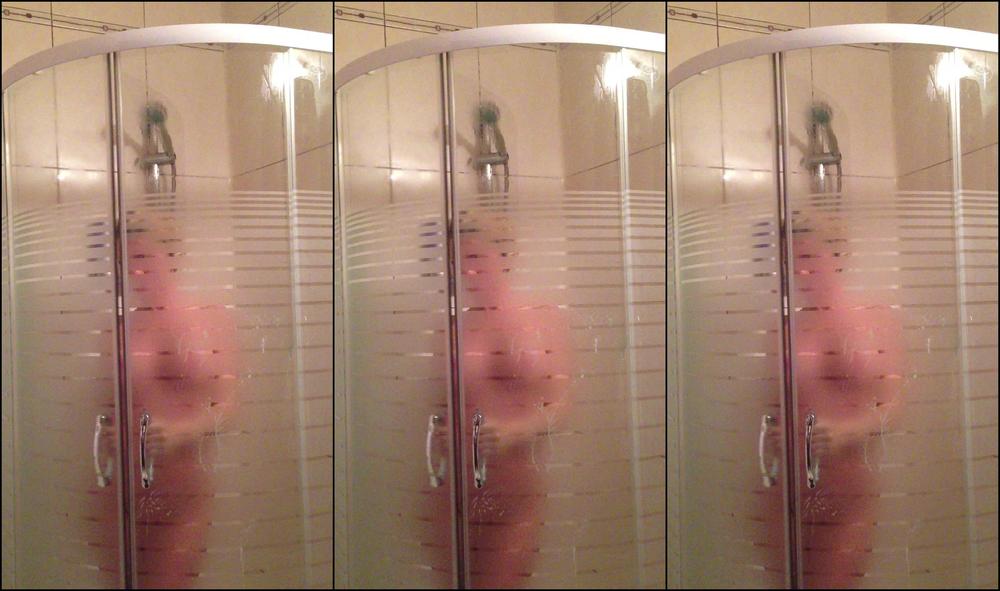 Caligirlxx Shower Show