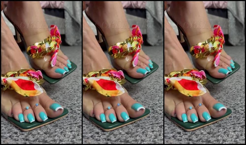 Greek Goddess Li Aka Greekli77 02 24 2024 Onlyfans Video New Heels As A Gift From One Of My Clients Enjoy With Your Volume On