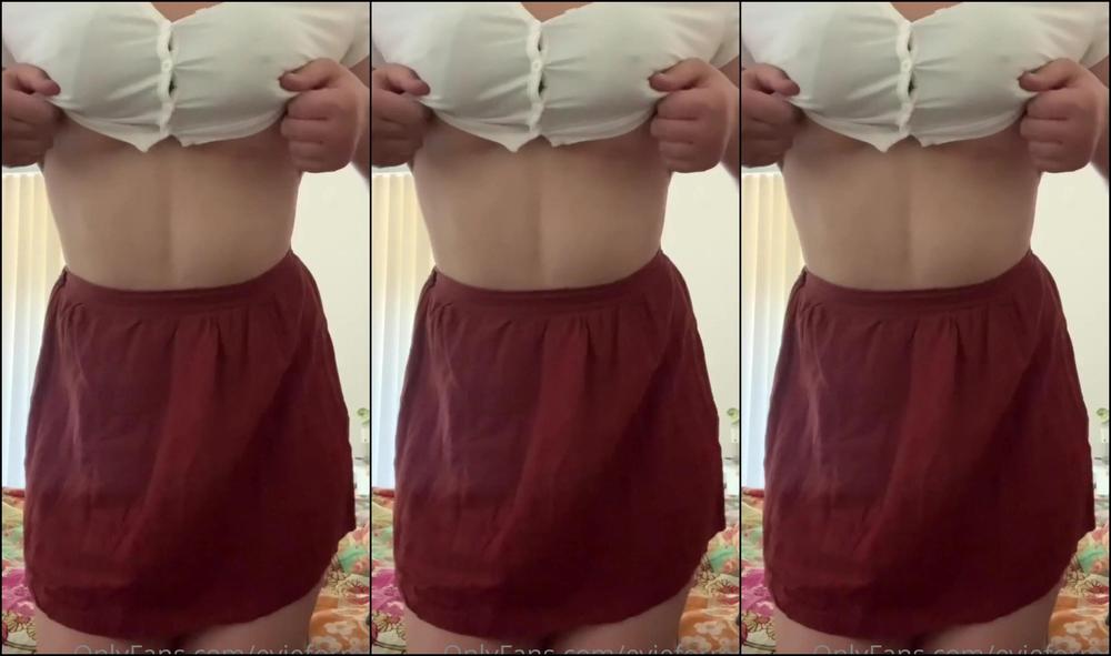 Evieforrest 2295871421 09 15 2023 A Fun Little Striptease For Your Saturday Morning