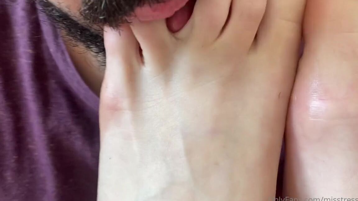 Gingeralesfeet Aka Misstressroux Onlyfans Closeup Foot Worship