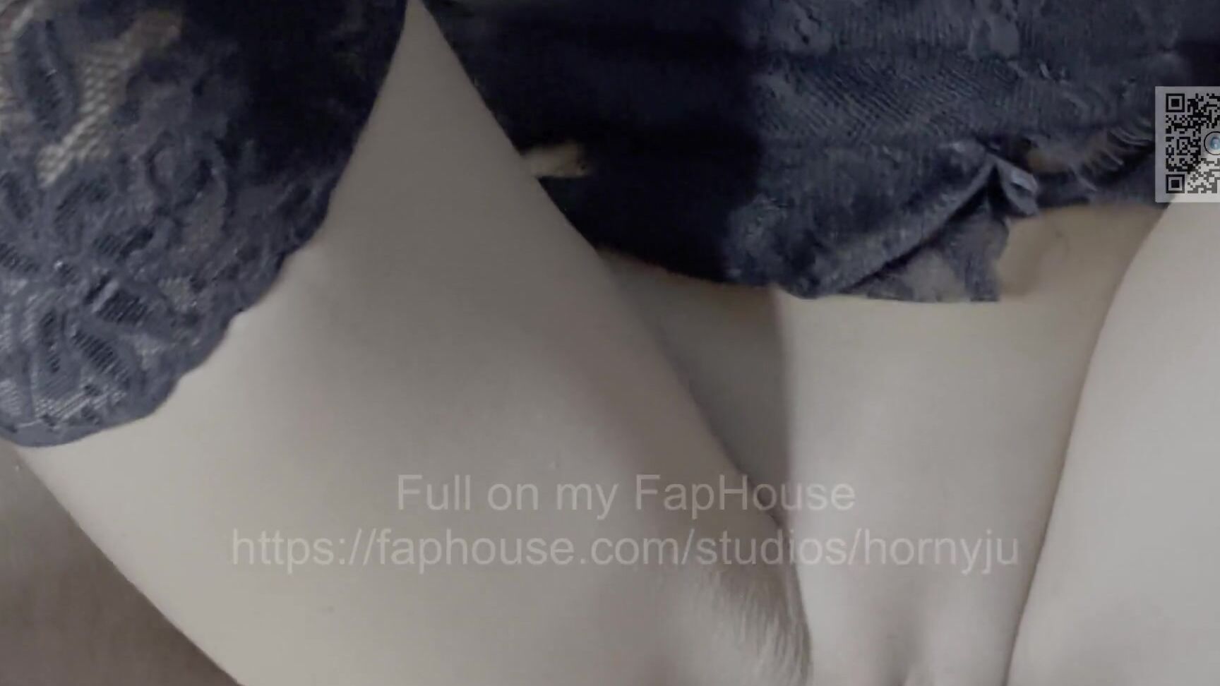 Juarty Footjob and cock sucking by sexy hotwife Ju Pornhub