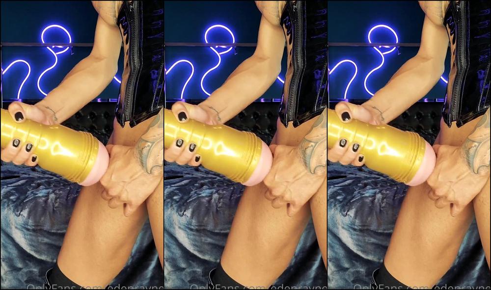 edenraynes-24-06-2020-461263576-felt-so-good-to-fuck-my-flashlight