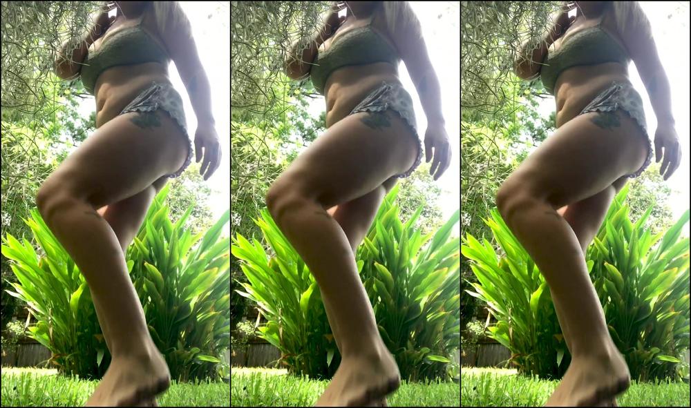 Giantessclips Check Out Cici In Disgusting Dmers Https Onlyfans Com Babycicixxx