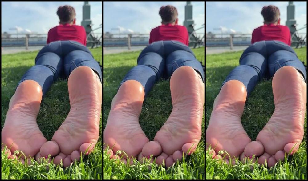 Solesmad Fetish Queen Nicknamed Solesmadvip 05 04 2025 Onlyfans Video Candid Video From Manhattan