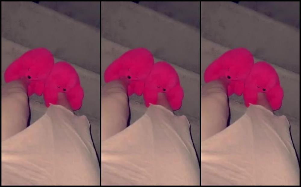 Waifu Jess Nicknamed Waifufeetmilkog Onlyfans Would You Like To Taste Them Like Candies