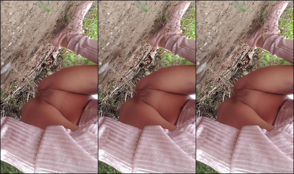 skypierce-22-02-2020-157283641-best-friends-who-go-together-stay-together-melodymarksxxx-dm-for-video-from-another-