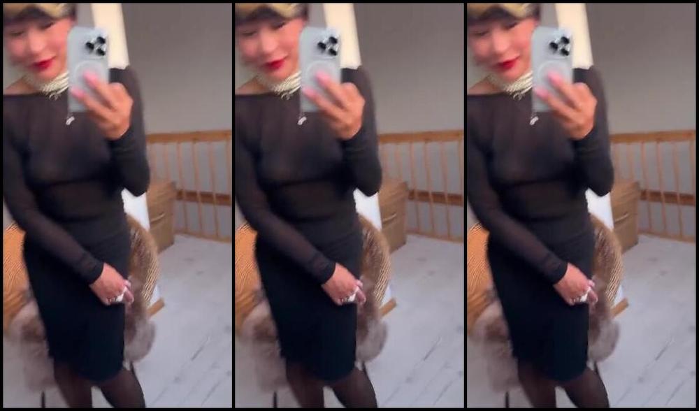 Julia Woo Aka Woo Movie 06 13 2024 Onlyfans Video Aroused By Black Pantyhose Asr