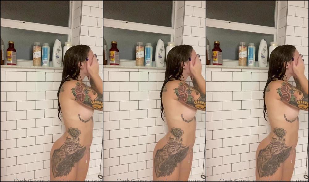 Apex Suicide Enjoy Watching Me Shower