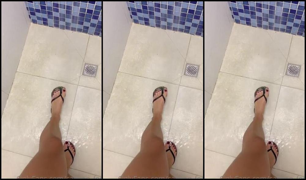 Caliupe Feet Nicknamed Caliupe Feet Foot Fetish 04 05 2022 Onlyfans Video Shower With Me
