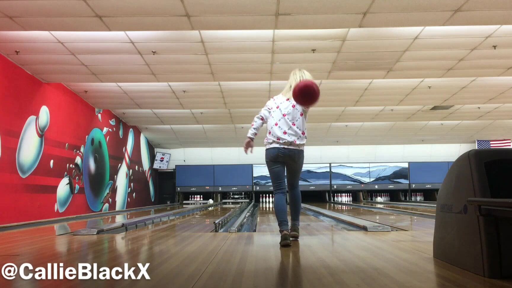 Callieblackx Fun With Friends At The Bowling Alley Hd
