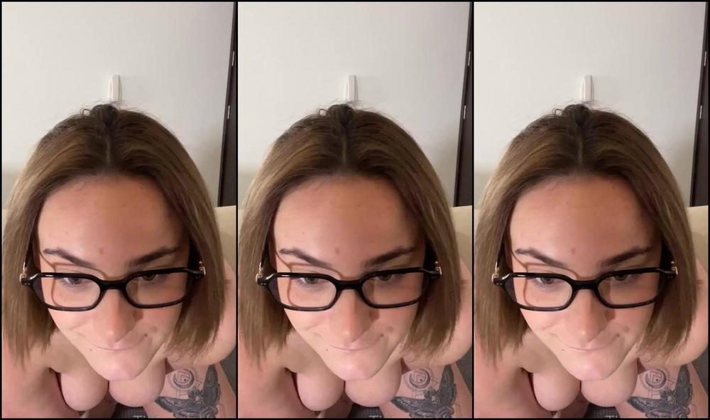 "Tiffanybabe01" dildo fucking, orgasms, huge dildo, pussy play, dildo riding RIDING COCK BALLS DEEP XXX manyvids