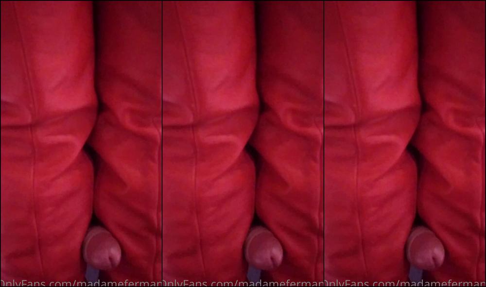 Madamefermans Fazendo O Corno Gozar Nas Minhas Botas Isso O Mais Perto Que Ele Chega De Me Comer