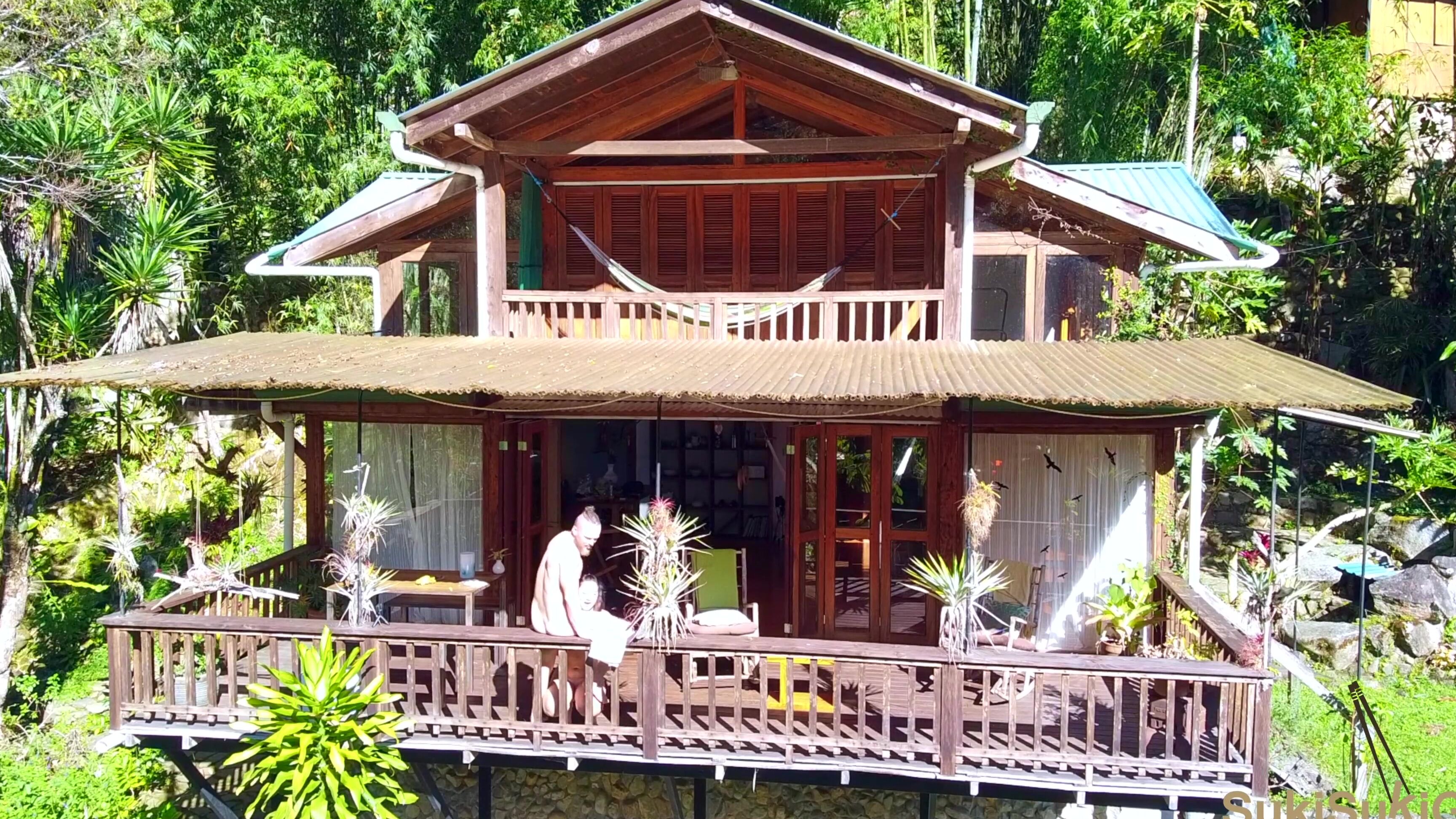 Outdoor Creampie Deepthroat With A Drone In The Air