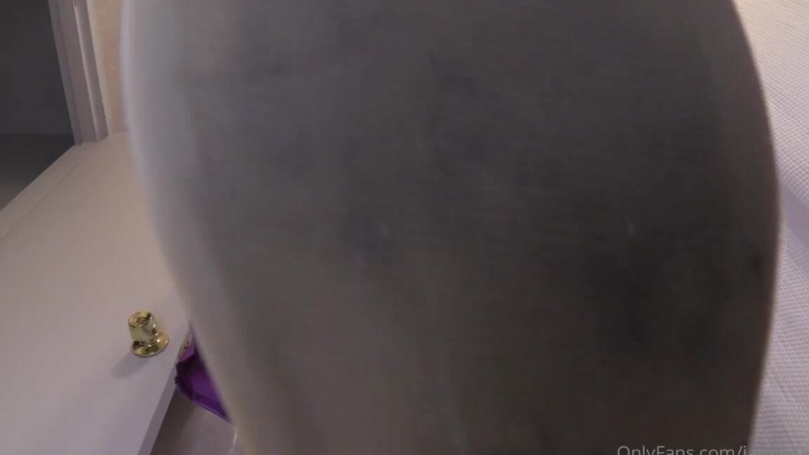 Jamiedaniels Onlyfans Good Evening Busy Day Getting Ready To Shower And Get To Bed Here Is The Clip For Jamies Bathp