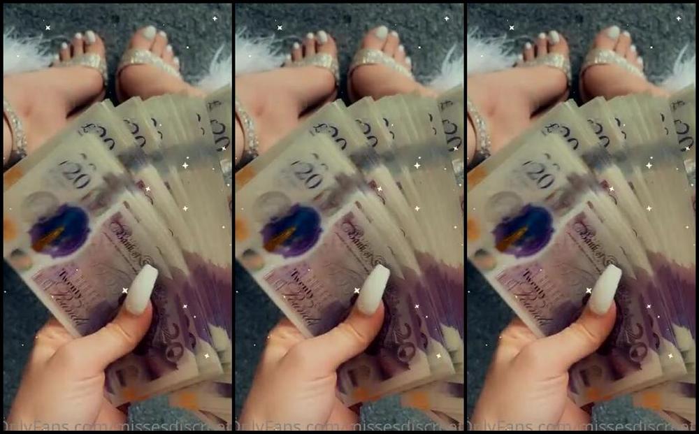 The Queen Of Sole Aka Missesdiscreets Onlyfans Look At My Feet So Regal And Royal They Deserve Everything 6