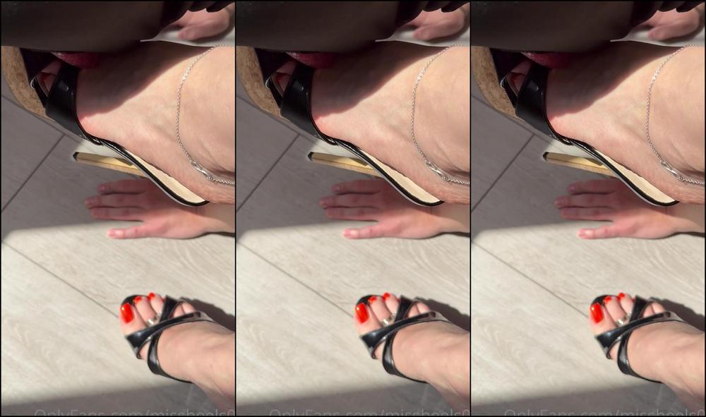 Missheels Soon Something Really Hot