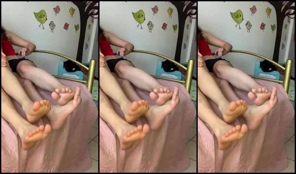 Maggiesita Aka Cocopafeet Onlyfans Video With My Best Friend