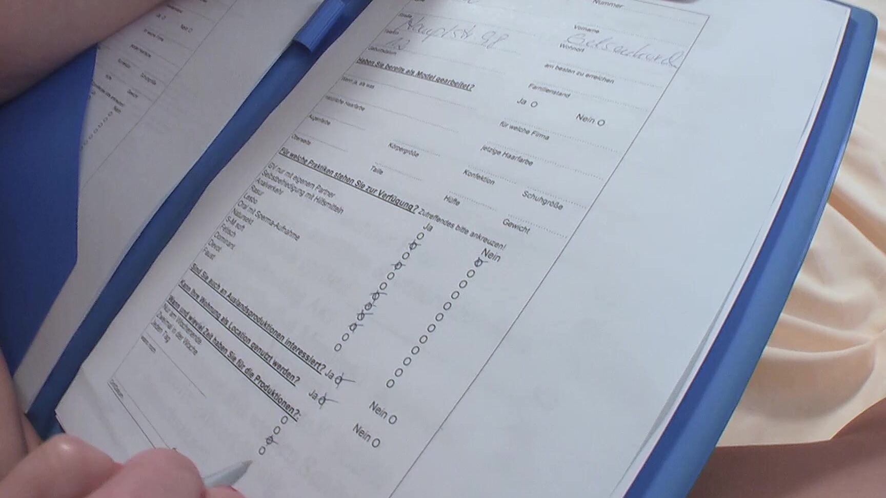 Emmagold Grandma Petra Shows How She Likes It