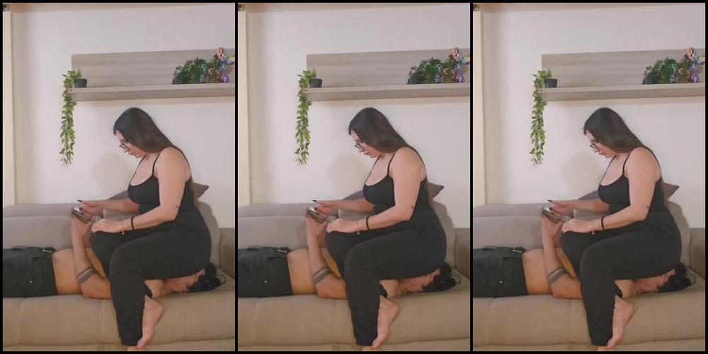 Deaveronica01 Onlyfans What Videogame Should I Play While Sitting On Your Face