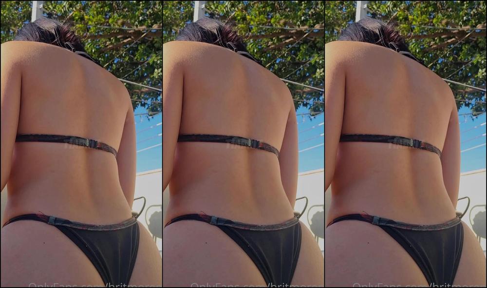 Britmoreno 2723645195 01 04 2023 Exibidinha No Churrasco Being Naughty Girl On The Barbecue