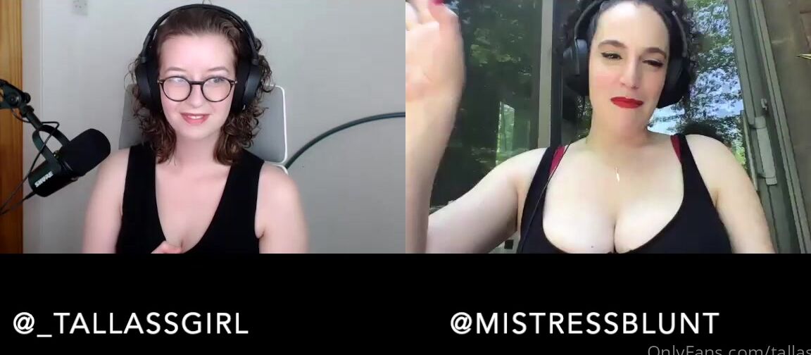 Tallassgirl Hey Guys So Mistressblunt And I Decided To Have A Wee Chat And As You Can See It Was A