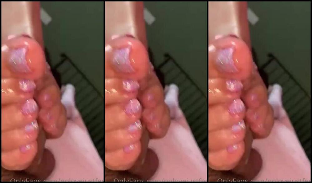 Nolove Justfeet Nicknamed Nolovejustfeet Onlyfans Lots Of Toe Teasing In My New Sparkling Pink Pedi Dont My Toes Look So Good Massaging This Plump