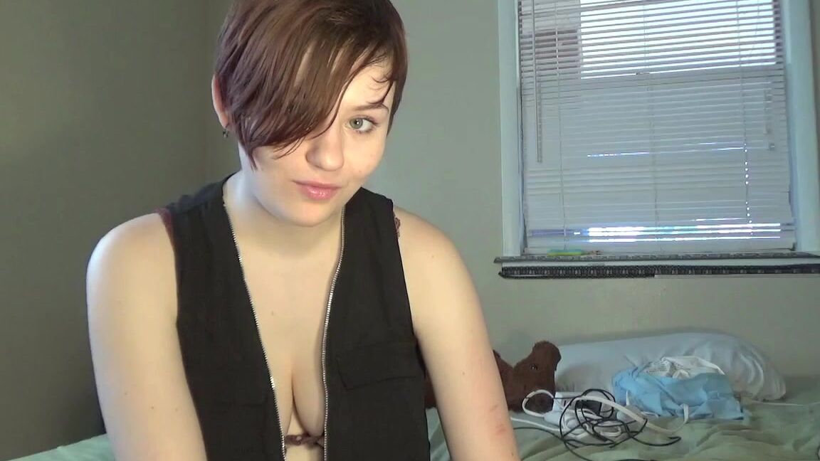 Curvyelvishgirl Your Wifes Decent Into Being A Bbc Slut