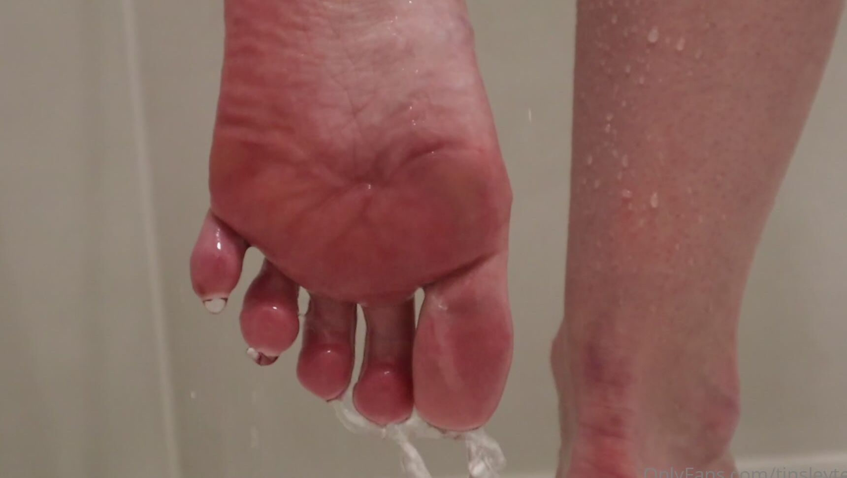 Tinsleyteaser Wanna Watch My Legs And Feet While I M Having A Shower
