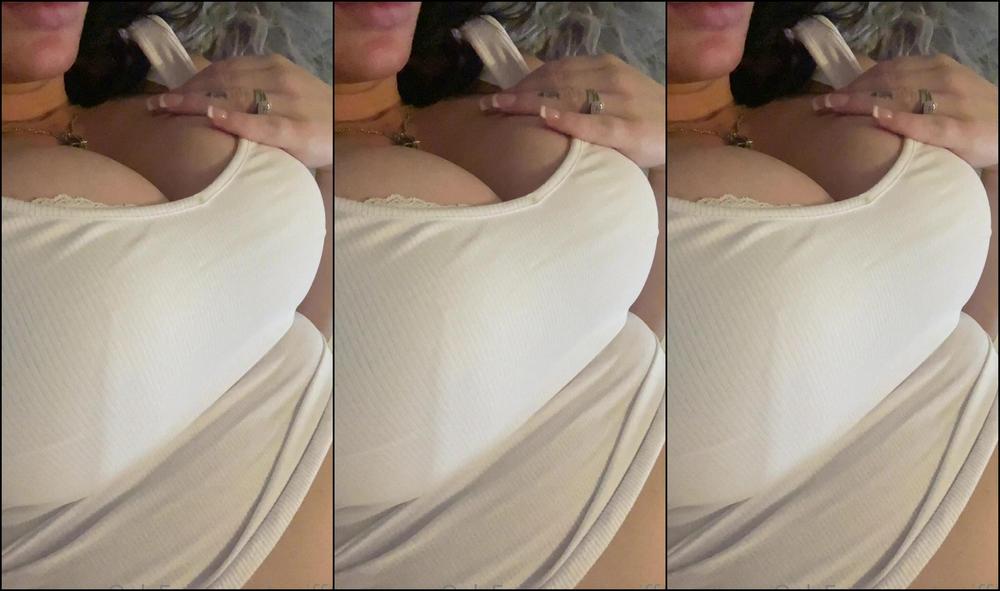 Sxphiemxi 2301937331 12 14 2021 Swollen Boobies