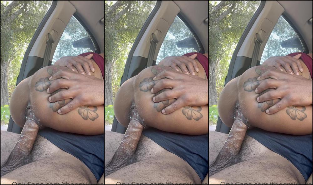 theeministalli-25-03-2021-2063949513-let-me-ride-the-nut-out-that-fuckin-dick-amaziing718