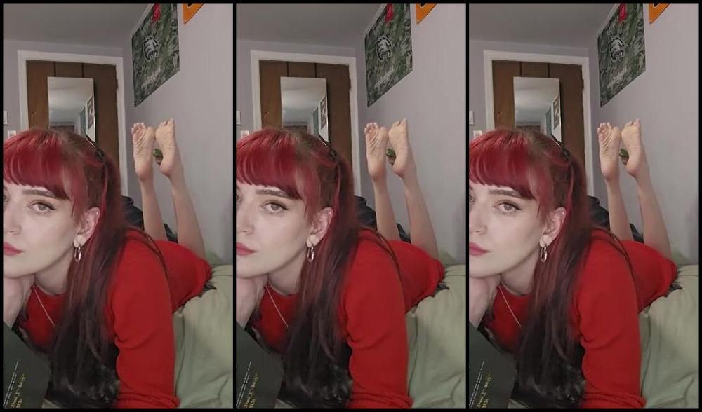 Miss Behavin Aka Misbehavedxoxo Onlyfans Different Poses Amp Trying On Heelsslides