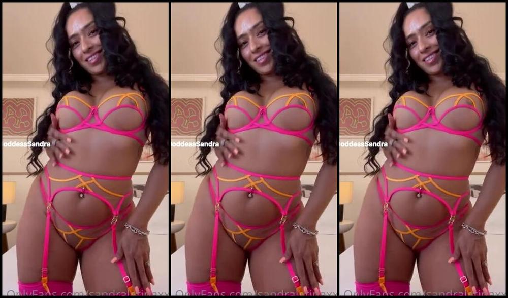 Goddesssandra Aka Sandralatinaxxx Onlyfans Red Bottoms Amp Honey Birdette Which Outfit Do You Think I Should Wear For