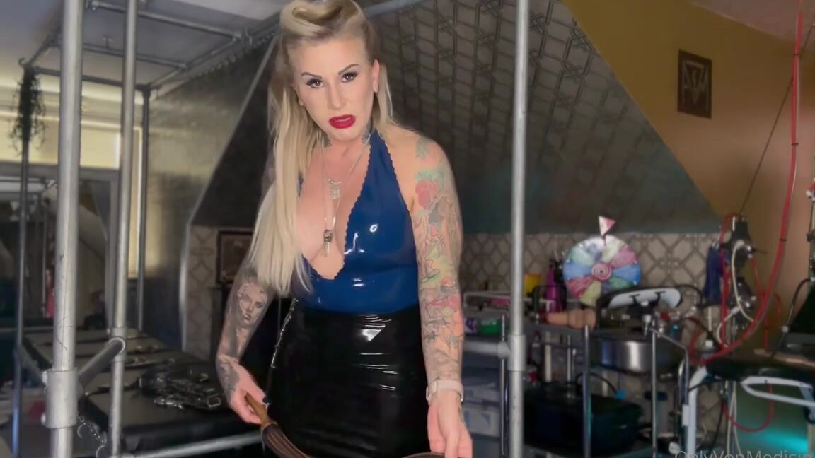 Mistress Ava Von Medisin Aka Avavonmedisin Onlyfans You Find Yourself At The Door Of My Dungeon You Are Permitted To Enter And Then