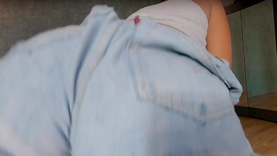 monkeylina-onlyfans-video-020