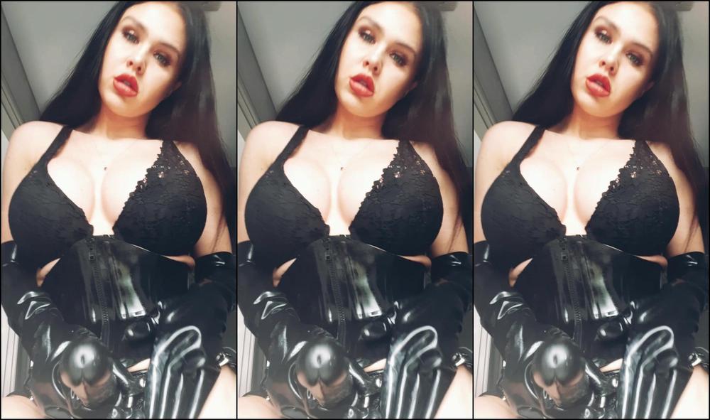 Obey Angelina New Strap On Set Waiting For You With My Big