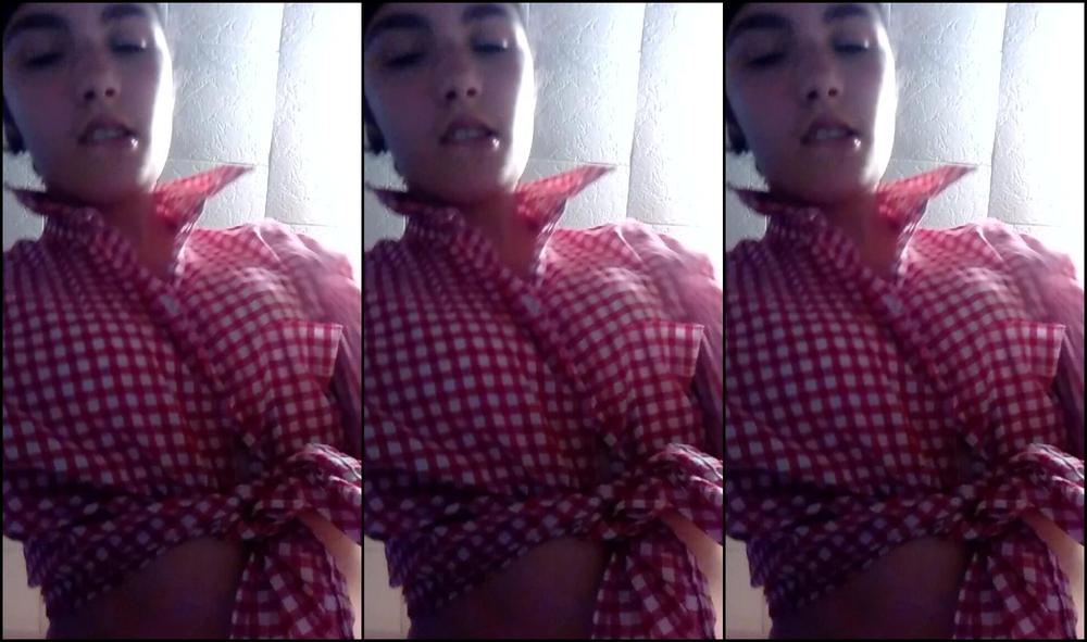 Annabelle Bestia Watch Me Paly