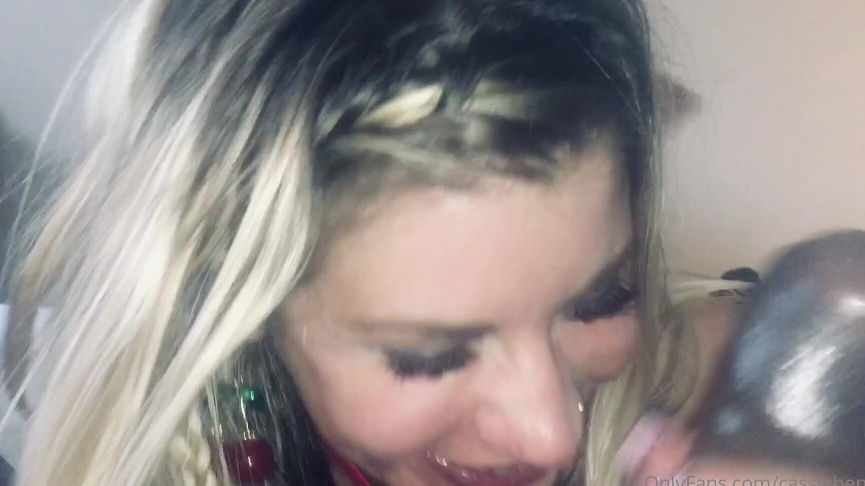 cassiebenderfit-18-07-2020-551022005-it-s-easy-to-say-no-to-white-boys-when-there-s-bulls-like-this-made-for-snow-bunny-ple