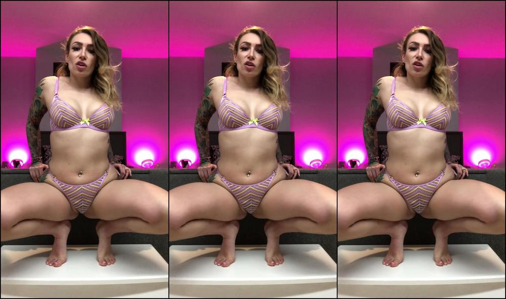 Ava Austen 21096018 01 30 2019 When I M Not Being Sexy I Try To Be Funny Alexxa Play Stripper Music