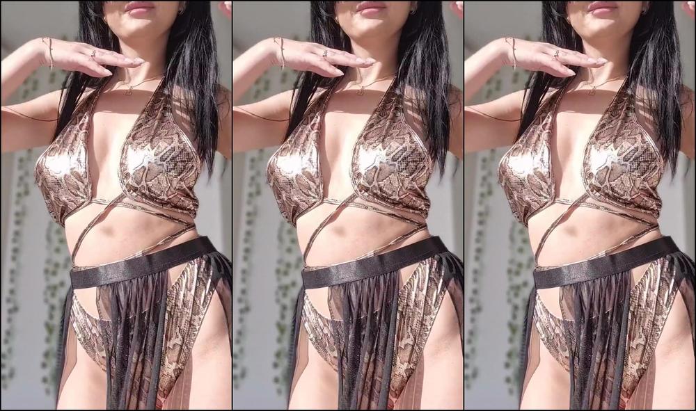 Atomicbrunette18 447