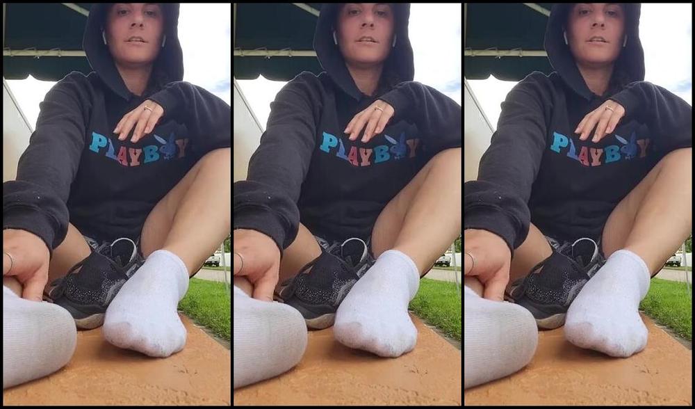 Goddess Nicole Aka Nicolesgoddesssoles Foot Fetish 08 08 2023 Onlyfans Video Fresh Out Of My Jogging Shoes On The Side Of A Busy Road C