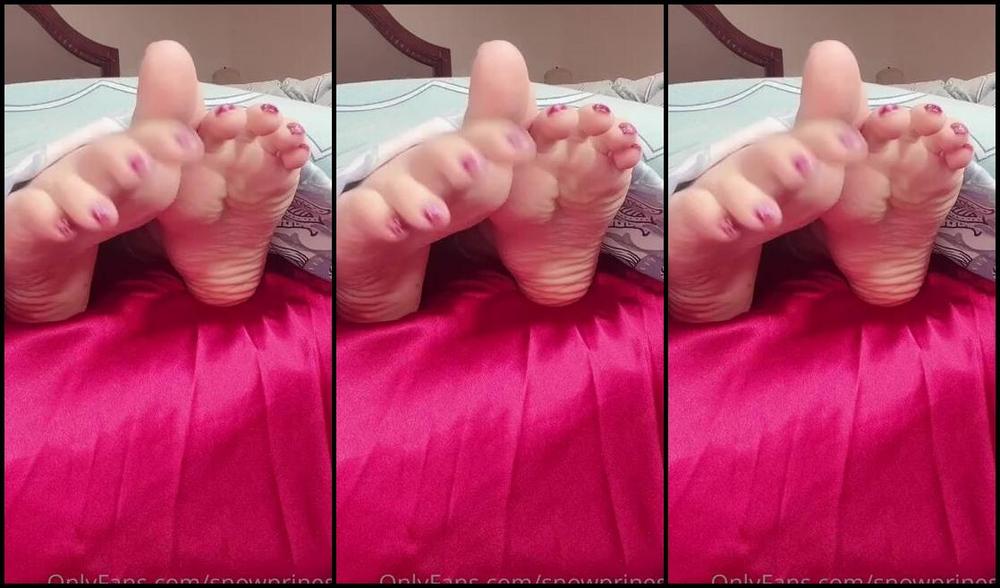 Snowpriness Onlyfans My Toes Are Trying To Tell You Something Before They