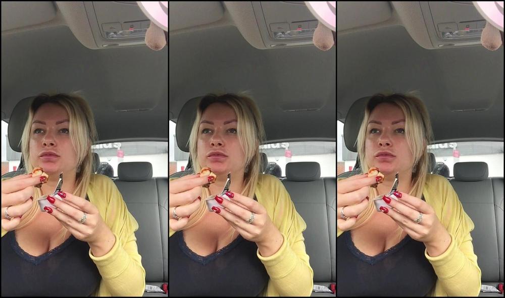 Penny Lee Stuffing My Face With Burger And More Manyvids