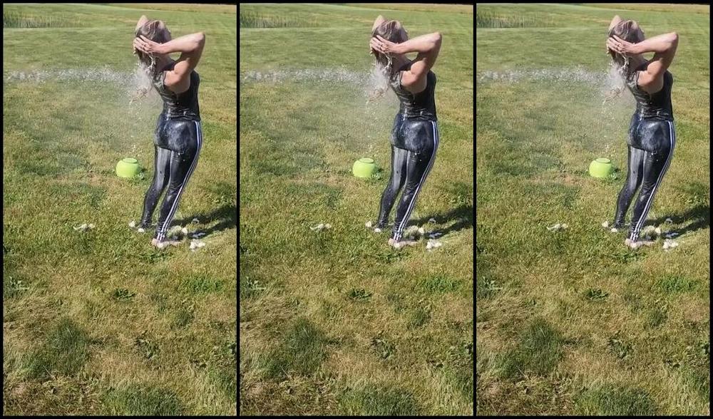 Claire Irons Nicknamed Claireirons Onlyfans I Just Got Done Cracking 12 Eggs And Pouring A Gallon Of Custard On Myself For A Messy Custom Video