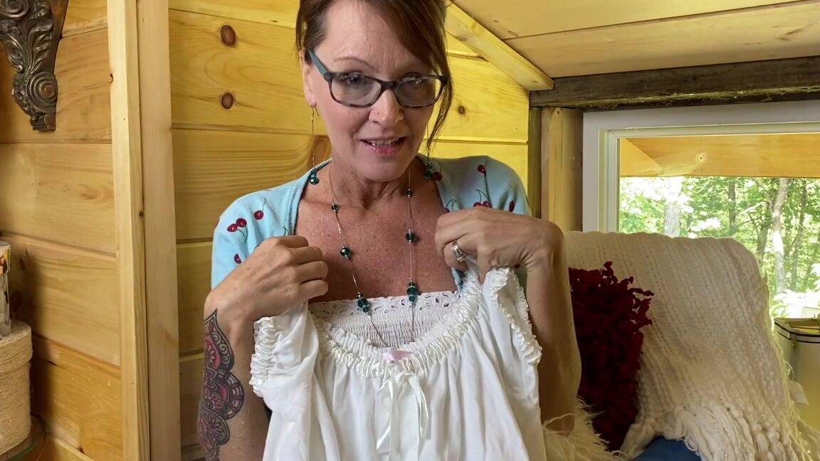 BuddahsPlayground - Tlc From Mommy ManyVids