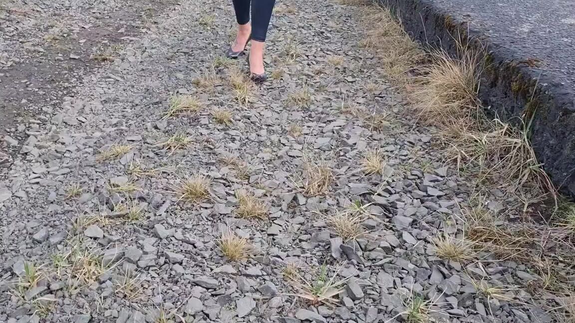 Kats Worn Heels Nicknamed Katswornheels Onlyfans Walking On And Sinking My Vintage Nail Heels Into Very Thick Gravel The Soles Are