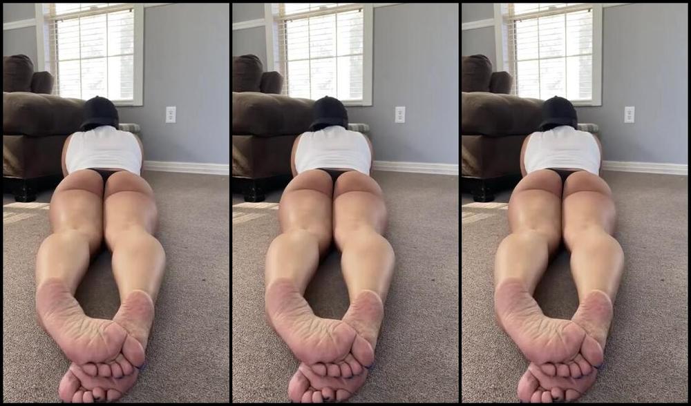 Deedeericanfeet Onlyfans As Requested Mmm More Booty And Soles Tease