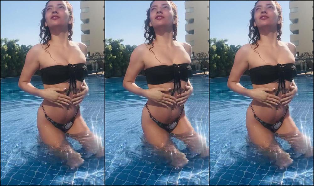 Etherealchloe 2971112500 08 08 2023 Public Play That I Love