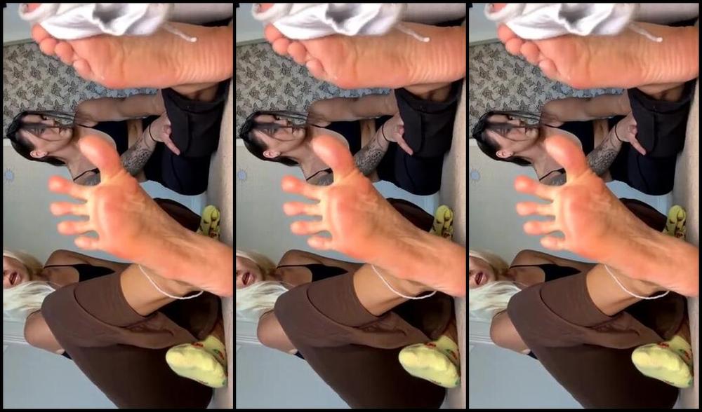 Atoesies Nicknamed Atoesies 09 04 2024 Onlyfans Video Stream Started At 09042024 1011 Pm Sock Removal With Zoey