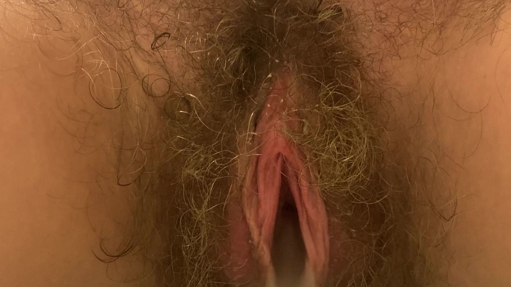 Kinkyemma Extremely Heavy P Flow Close Up