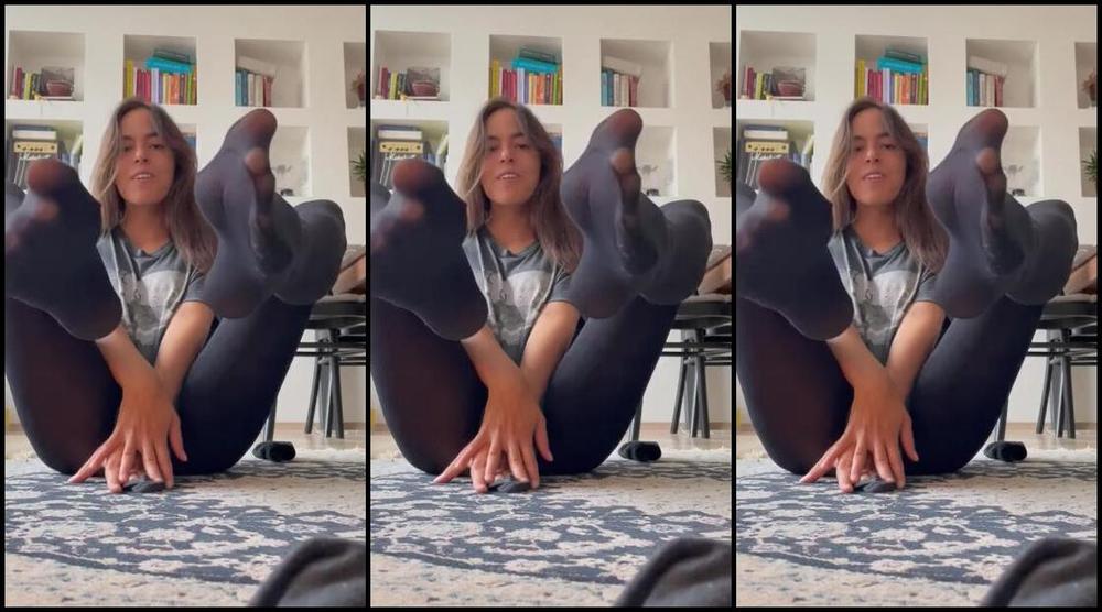 Jane Aka Janesocks7 Onlyfans You Look Inviting Where Can I Step On You